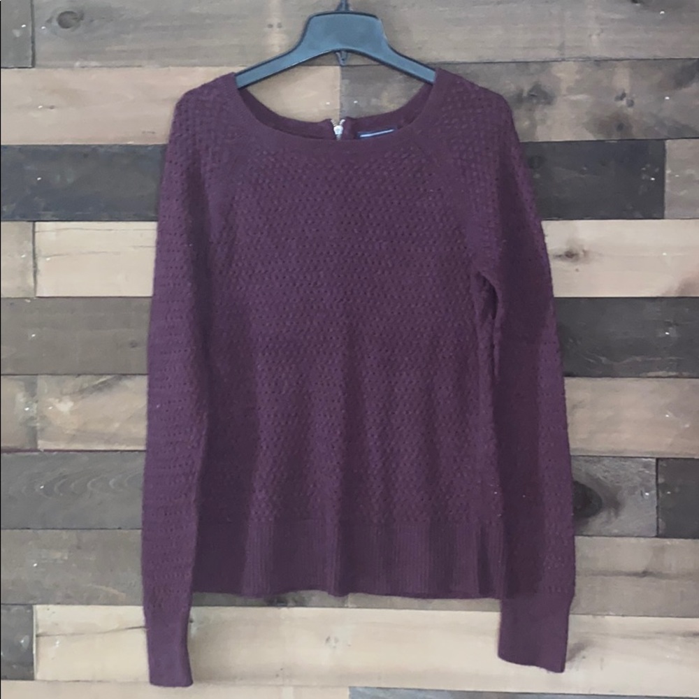 American Eagle sweater